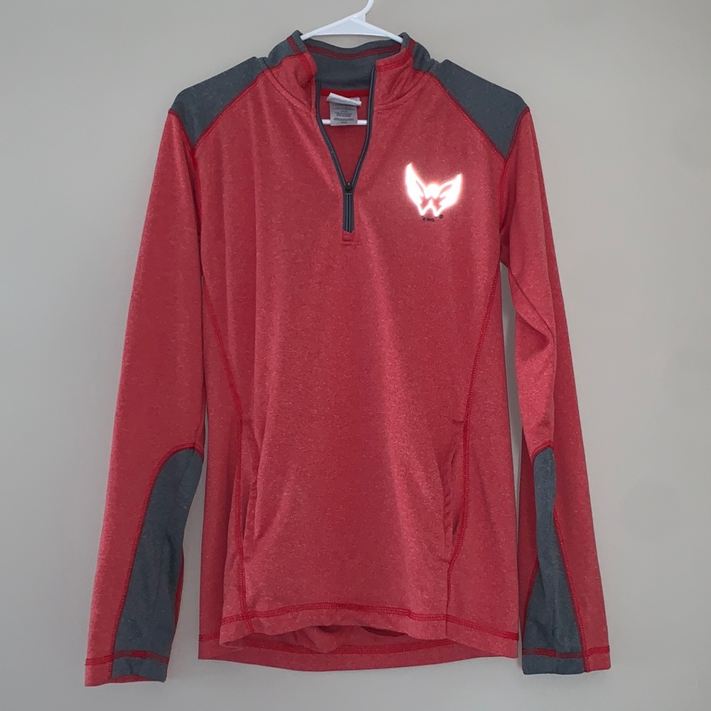 Men’s capitals quarter zip (S/M)